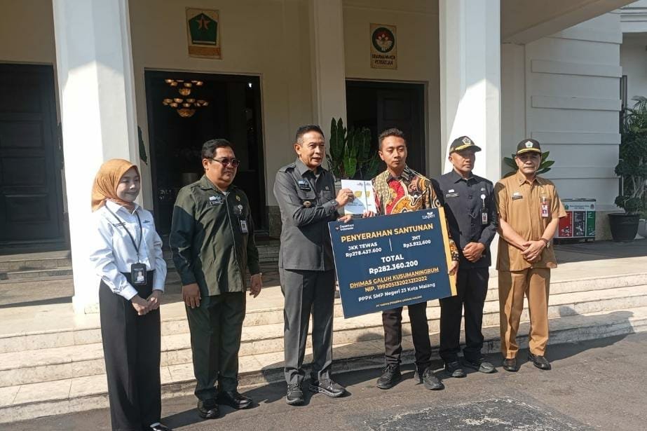 Santunan Rp282 Juta Diserahkan di Balai Kota Malang, Wali Kota Soroti Penghargaan Kinerja ASN