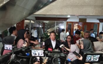 Kasus Keracunan MBG Tembus 53 Ribu, Charles Honoris Minta Aparat Tak Menunggu Laporan