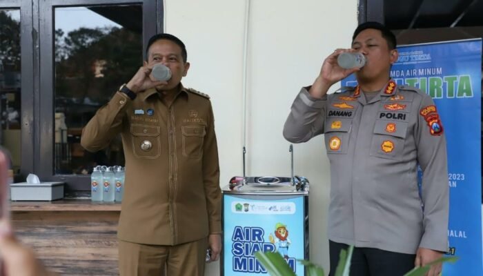 Polresta Malang Kota Sediakan Air Minum Gratis, Wahyu Hidayat: Pelayanan Publik Harus Makin Nyaman
