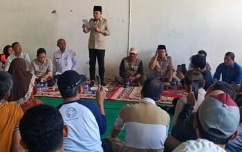 Bupati Fawait Temui Pedagang, Tegaskan Anggaran Revitalisasi Pasar Tanjung Rp 250 Miliar, Pastikan Pedagang Terima Haknya