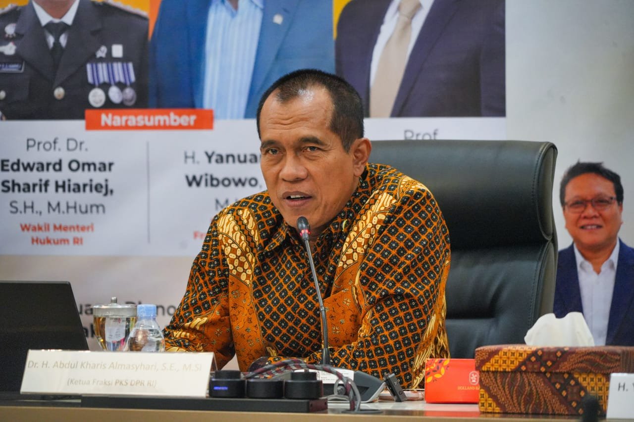 Kewarganegaraan Ganda Terbatas Dibahas, Fraksi PKS Masih Tunggu Masukan Pakar