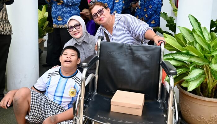 Warga Butuh Bansos Belum Terjangkau, Atalia Soroti Data hingga Pendampingan