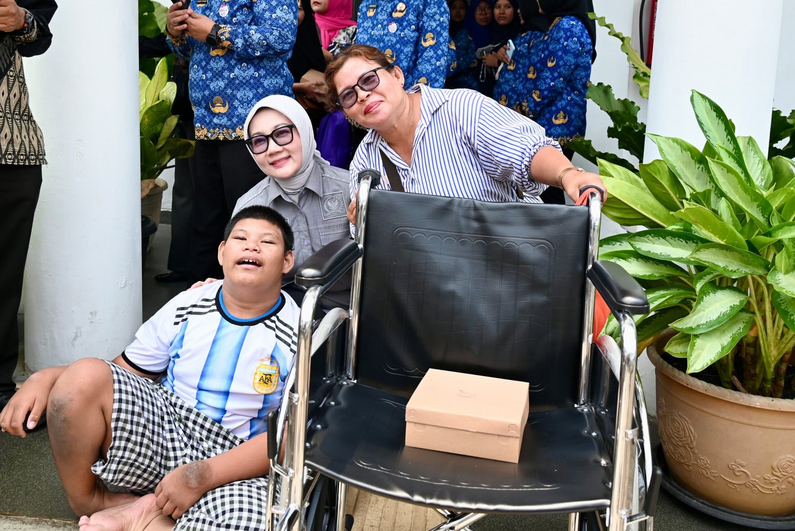 Warga Butuh Bansos Belum Terjangkau, Atalia Soroti Data hingga Pendampingan