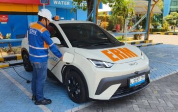 Terminal Petikemas Surabaya Perkuat Komitmen ESG Lewat Konversi Kendaraan Operasional ke Listrik