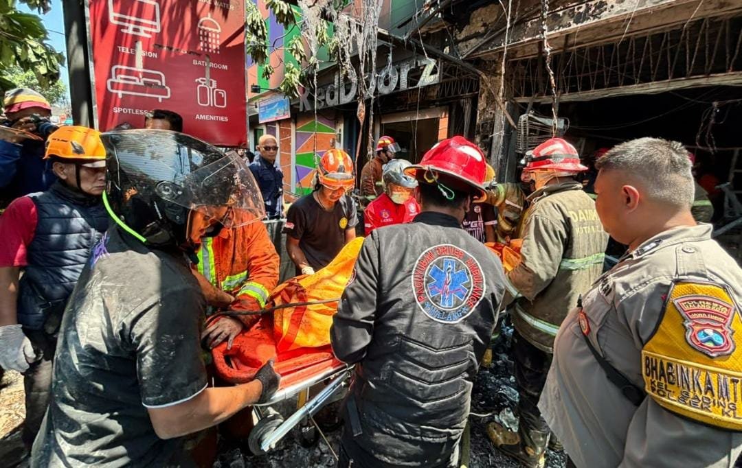 Kompor Diduga Meledak, Warung Madura di Jalan Tidar Malang Terbakar, Satu Korban Tewas