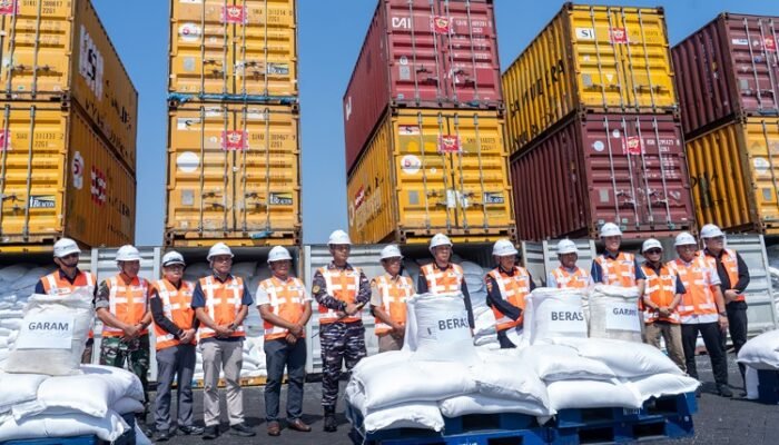 Ngaku Impor Ammonium Chloride, Bea Cukai Temukan 202 Ton Beras dan 211 Ton Garam