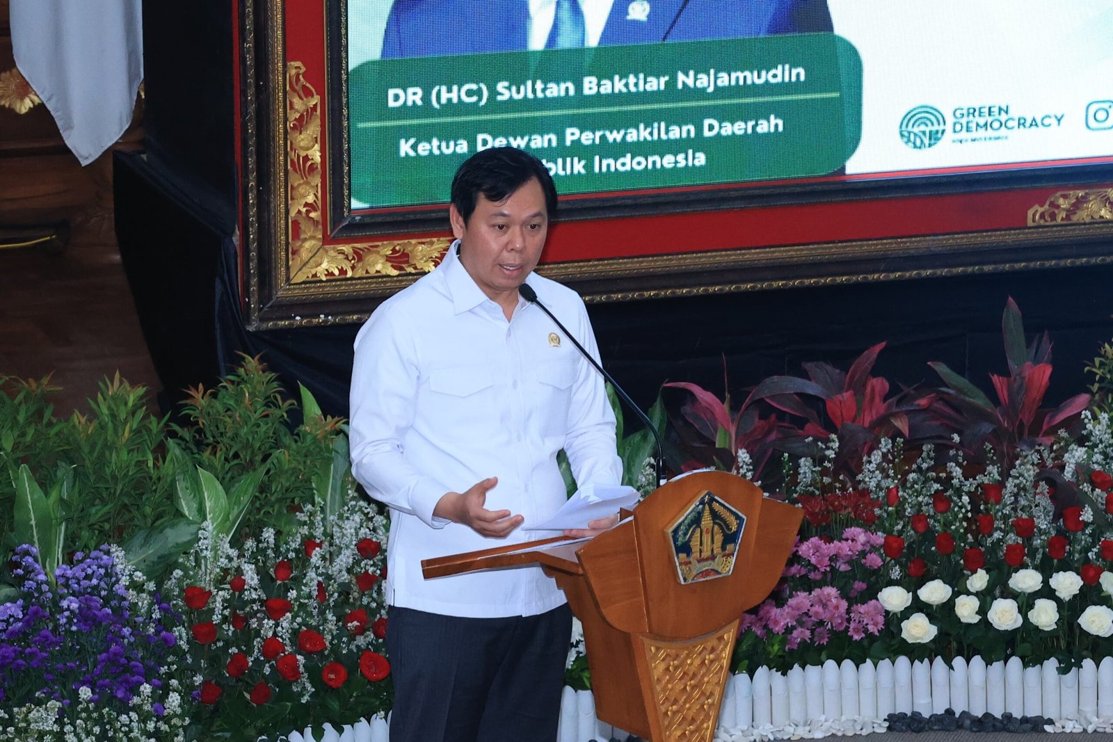 Sampah Jadi Beban, Sultan Dorong Bali Pelopori Gerakan Pilah Sampah Nasional