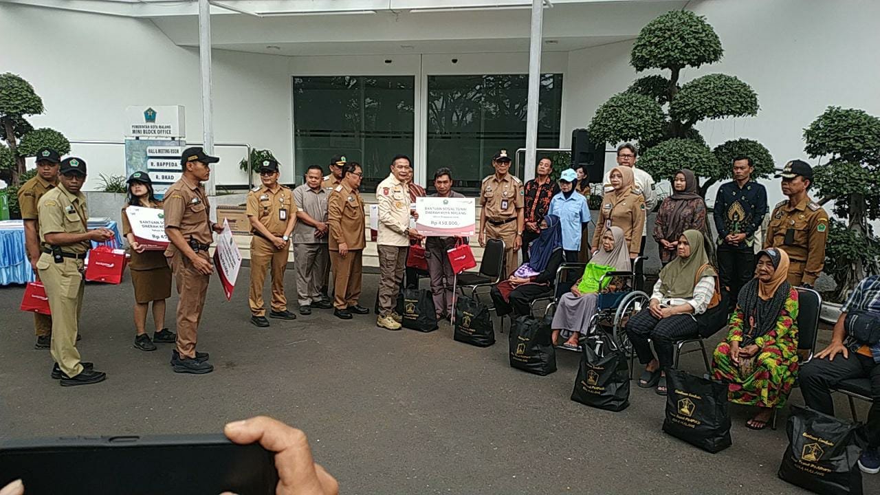 2.763 Lansia dan Disabilitas di Kota Malang Terima Bansos Tunai, Rp450 Ribu Cair Sekaligus