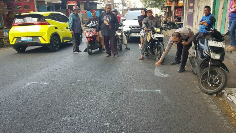 Nekat Salip dari Kiri, Pemotor Tabrak Tangki Pertamina di Muharto