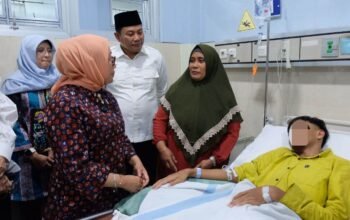 BGN Pastikan Korban MBG di Sidoarjo Membaik, SPPG Kalitengah Disuspend dan Kepala Dapur Dicopot