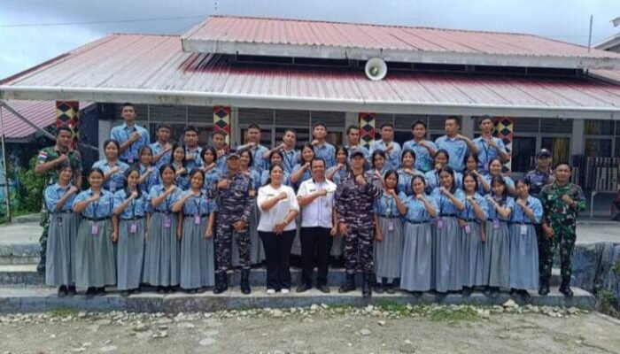 SMAN 1 Telukdalam Perkuat Pendidikan Karakter Lewat Ekstrakurikuler KKRI