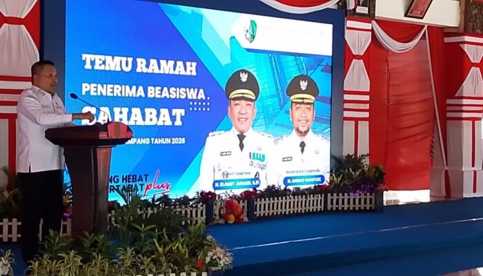 Temu Ramah Penerima Beasiswa Sahabat, Bupati Sampang Ingin Lahirkan Akademis Sukses