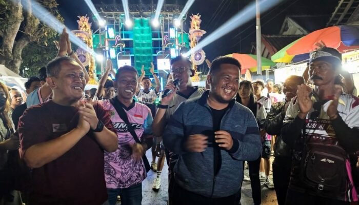 Belasan Ribu Warga Saksikan Karnaval Sound Horeg Badean, Sound Brewok Jadi Penutup
