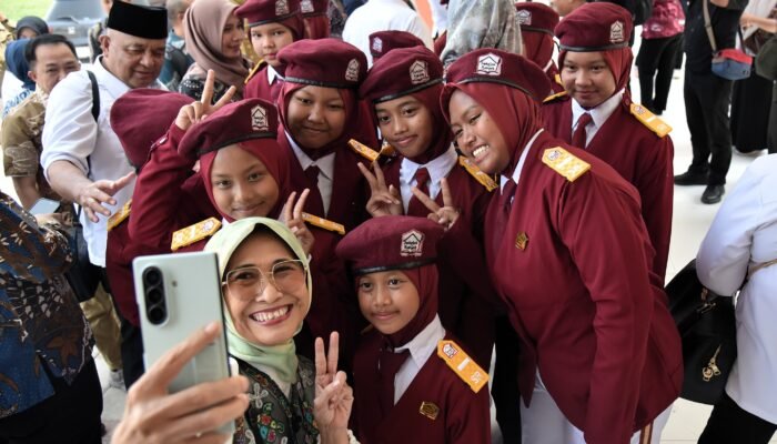 Sekolah Rakyat Andalkan Sistem Asrama, Hetifah Soroti Tantangan Kemandirian Siswa