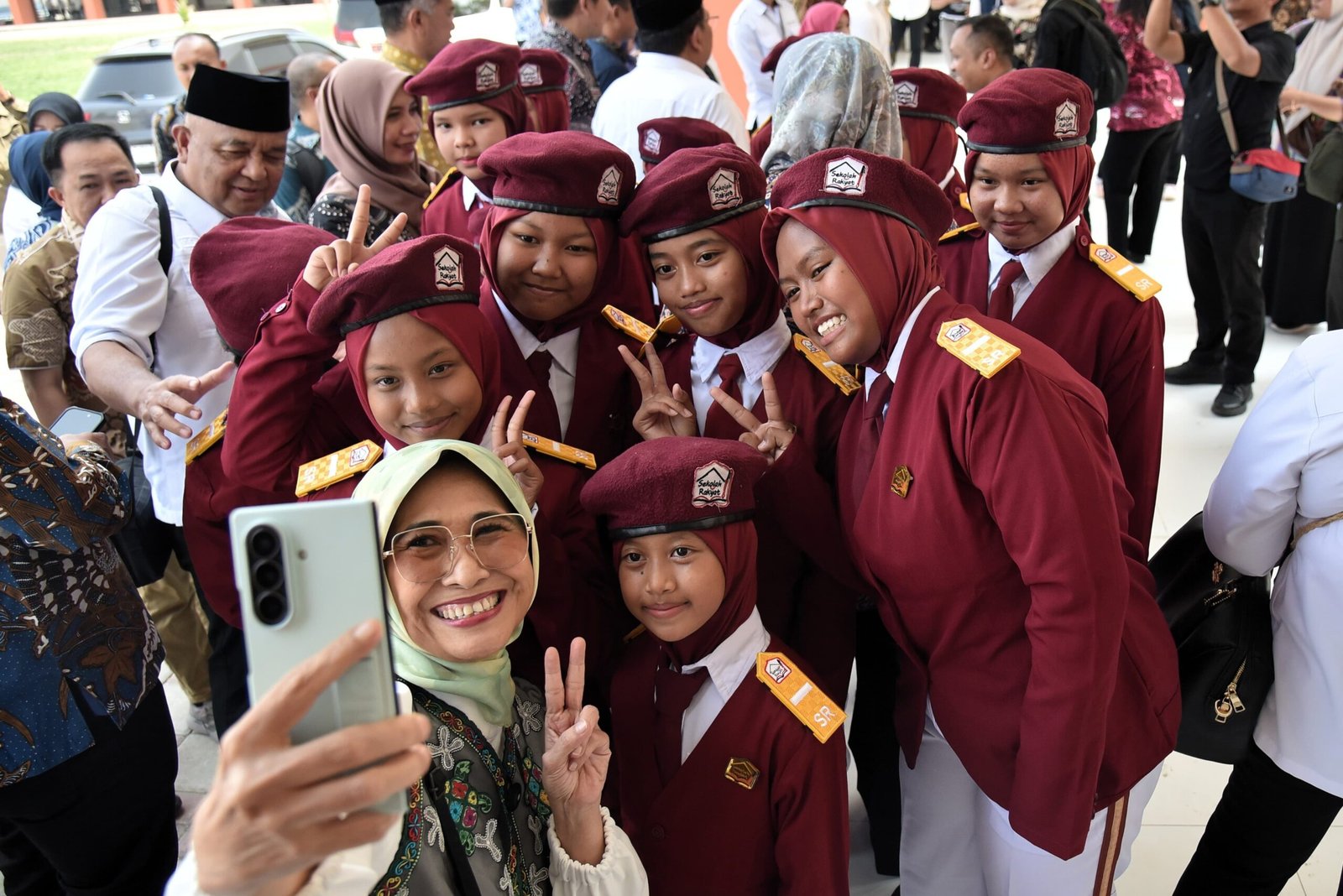 Sekolah Rakyat Andalkan Sistem Asrama, Hetifah Soroti Tantangan Kemandirian Siswa