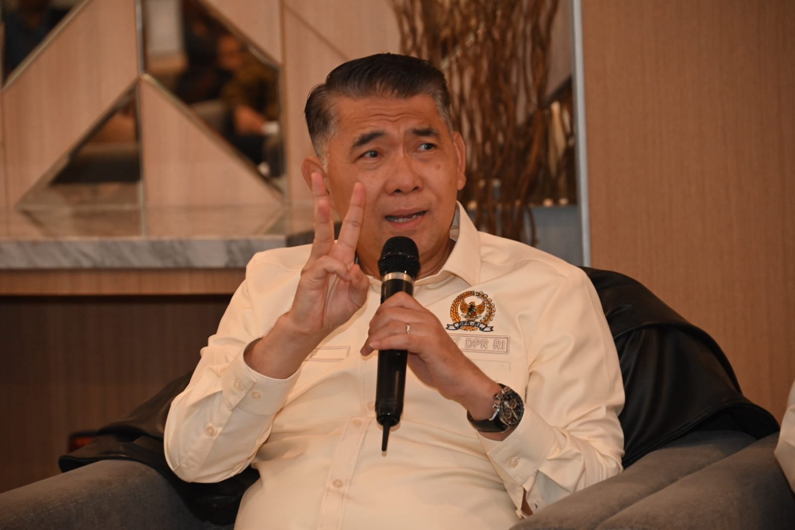 Harga Avtur Tekan Tiket Pesawat, Syarif Fasha Soroti Beban Pajak