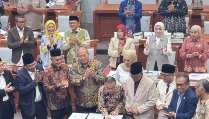 BPIH 2027 Turun, Hetifah Ingatkan Kualitas Layanan Jemaah Tak Boleh Ikut Turun
