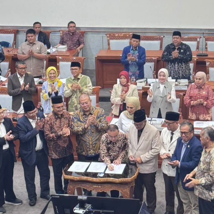 BPIH 2027 Turun, Hetifah Ingatkan Kualitas Layanan Jemaah Tak Boleh Ikut Turun