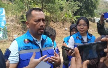 DLH Kota Malang Angkat 1,5 Ton Sampah dari Sumber Air Merjosari, Warga Diminta Berhenti Buang Sampah ke Sungai