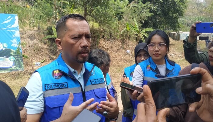 DLH Kota Malang Angkat 1,5 Ton Sampah dari Sumber Air Merjosari, Warga Diminta Berhenti Buang Sampah ke Sungai