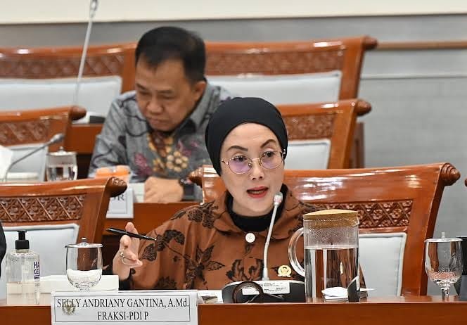 Pelunasan Haji 2027 Turun Rp3,38 Juta, Selly Gantina Ingatkan Keberlanjutan Dana Haji