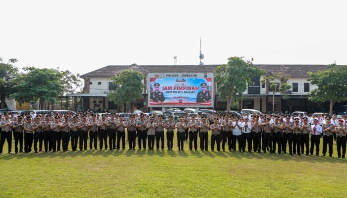 Kapolri Bakal Kunjungi Jombang, Kapolres Tekankan Disiplin dan Kebersihan Anggota