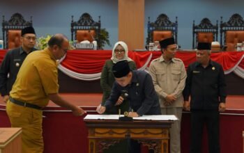 Bupati Mojokerto Setujui Pencabutan Empat Perda, Fokus Sederhanakan Regulasi dan Perkuat Kepastian Hukum