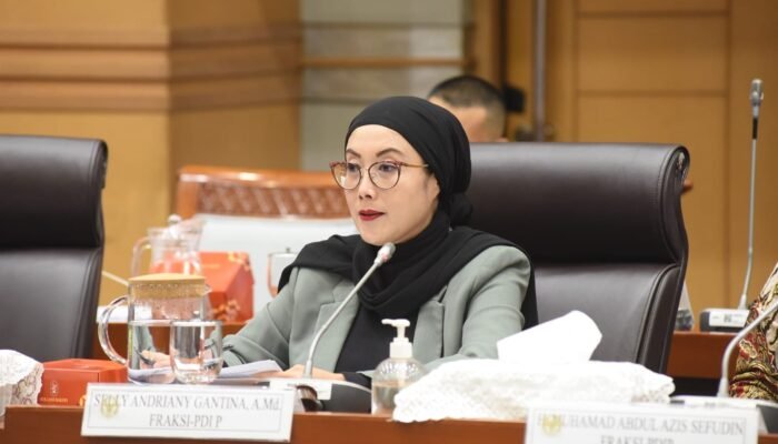 Karhutla Tembus 202 Ribu Hektare, Selly Desak BNPB Perkuat Mitigasi