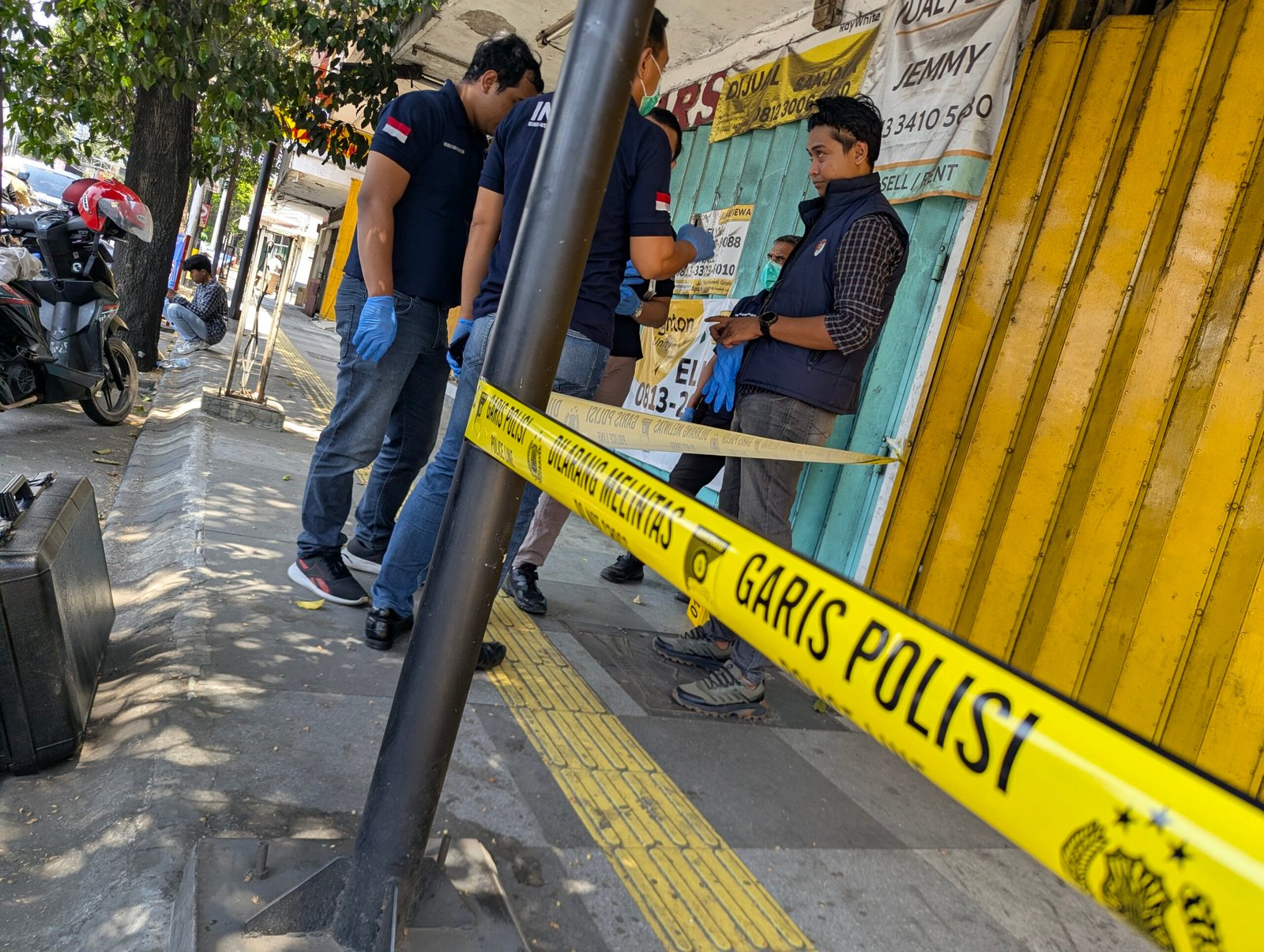 Toko Emas Jalan Sultan Agung Jember Dirampok, Dua Orang Terluka