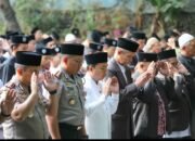 Kemarau Panjang, Ali Muthohirin dan Kapolresta Malang Kota Gelar Sholat Istisqa, Warga Diingatkan Waspada Kebakaran