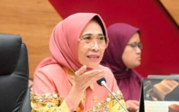 Hetifah Desak Pemerintah Pastikan Jemaah Umrah Tak Terlantar, Kepastian Penerbangan dan Akomodasi Jadi Sorotan